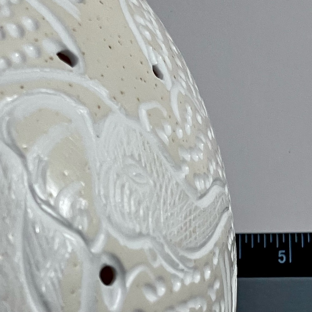 Carved OSTRICH EGG / Giraffe & TWO ELEPHANTS Walking In Savannah / SOUTH AFRICA - Picture 11 of 11